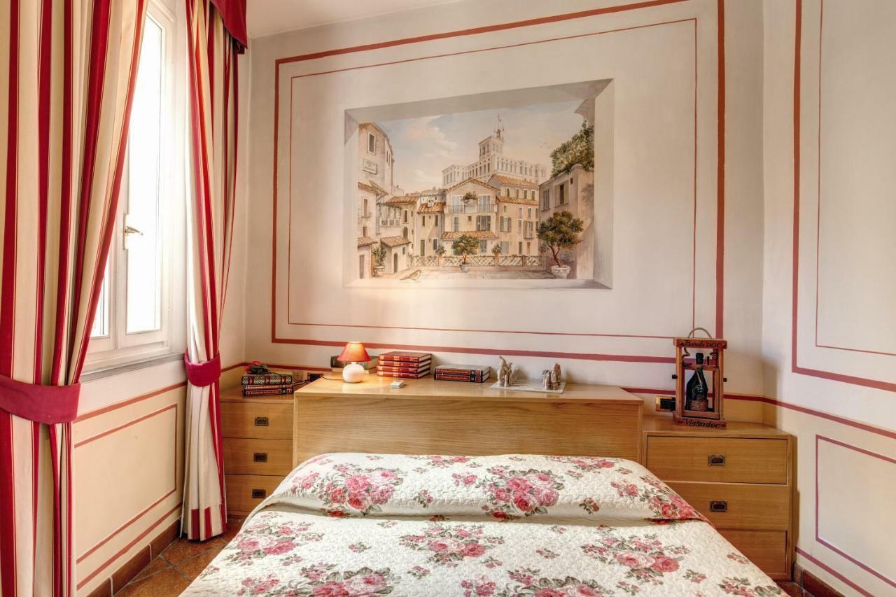 شقة Lovely Flat By The Trevi Fountain روما المظهر الخارجي الصورة
