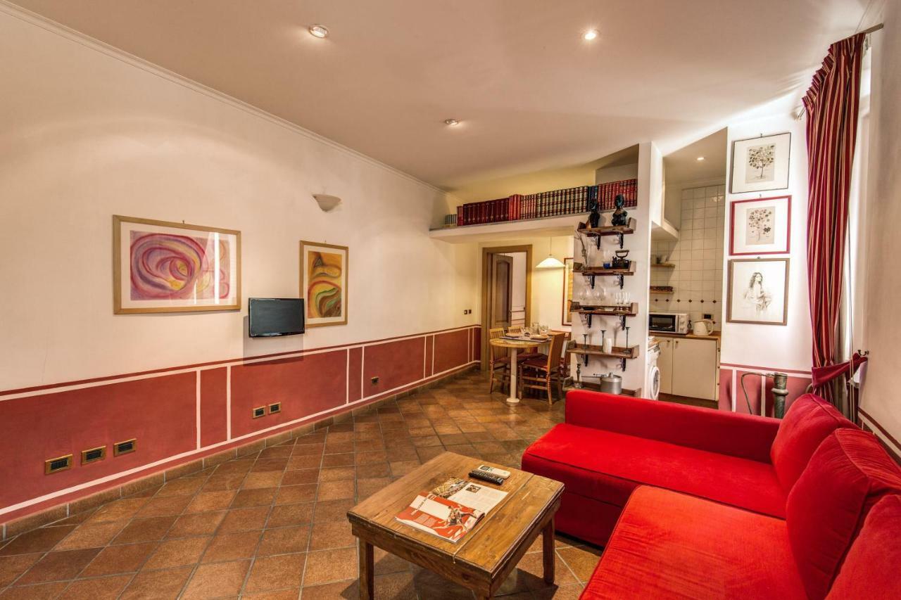 شقة Lovely Flat By The Trevi Fountain روما المظهر الخارجي الصورة