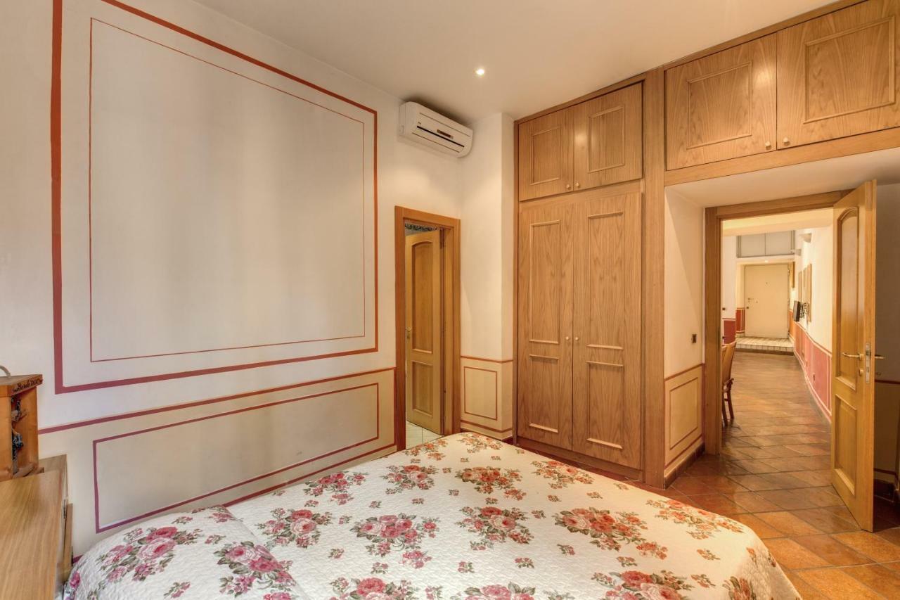 شقة Lovely Flat By The Trevi Fountain روما المظهر الخارجي الصورة
