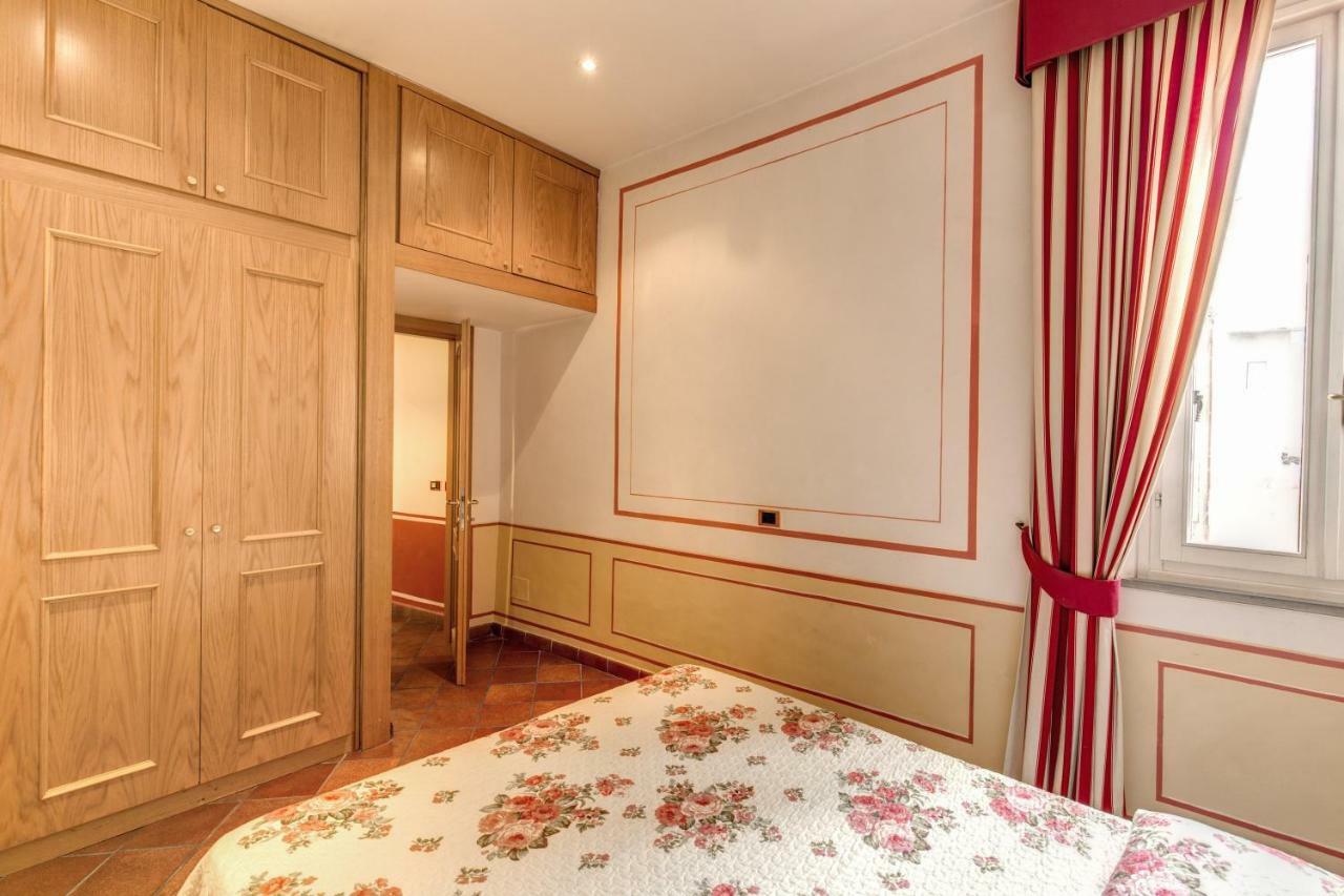 شقة Lovely Flat By The Trevi Fountain روما المظهر الخارجي الصورة